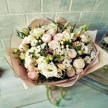 Букет цветов из:  Альстромерии, Розы и Хризантемы #REPLACE_PRED# Талицы Пушкинского района