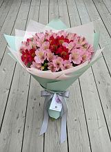 Букет цветов из:  Альстромерии в Талицы Пушкинского района