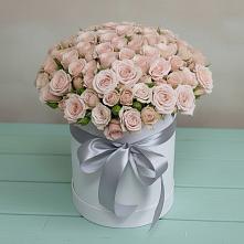 Цветочная композиция из Розы в шляпной коробке в Талицы Пушкинского района