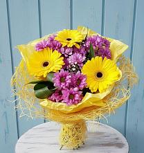 Букет цветов из:  Хризантемы и Герберы в Талицы Пушкинского района
