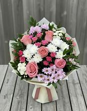 Букет цветов из:  Альстромерии, Гвоздики, Розы и Хризантемы в Талицы Пушкинского района
