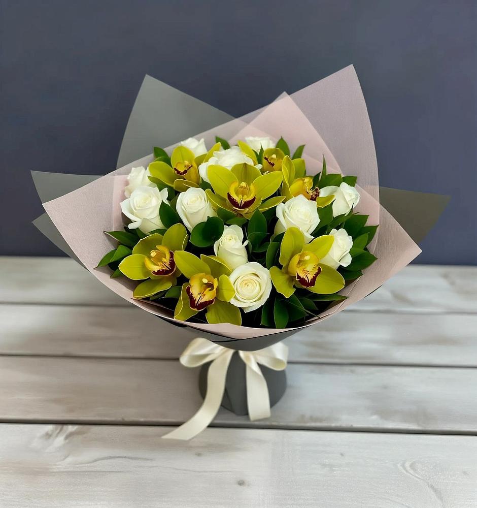 Букет цветов из: Орхидеи и Розы в Талицы Пушкинского района